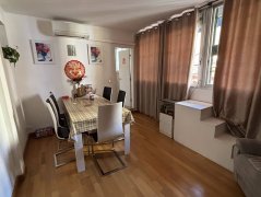 巴塞罗那市中心西班牙广场附近房间出租